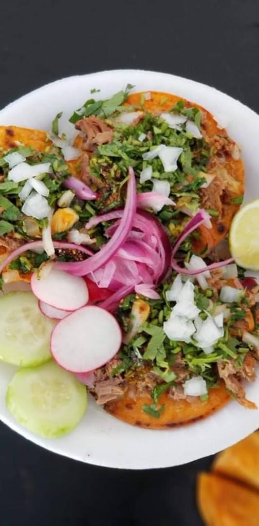 Tacos villa-birria estilo Jalisco